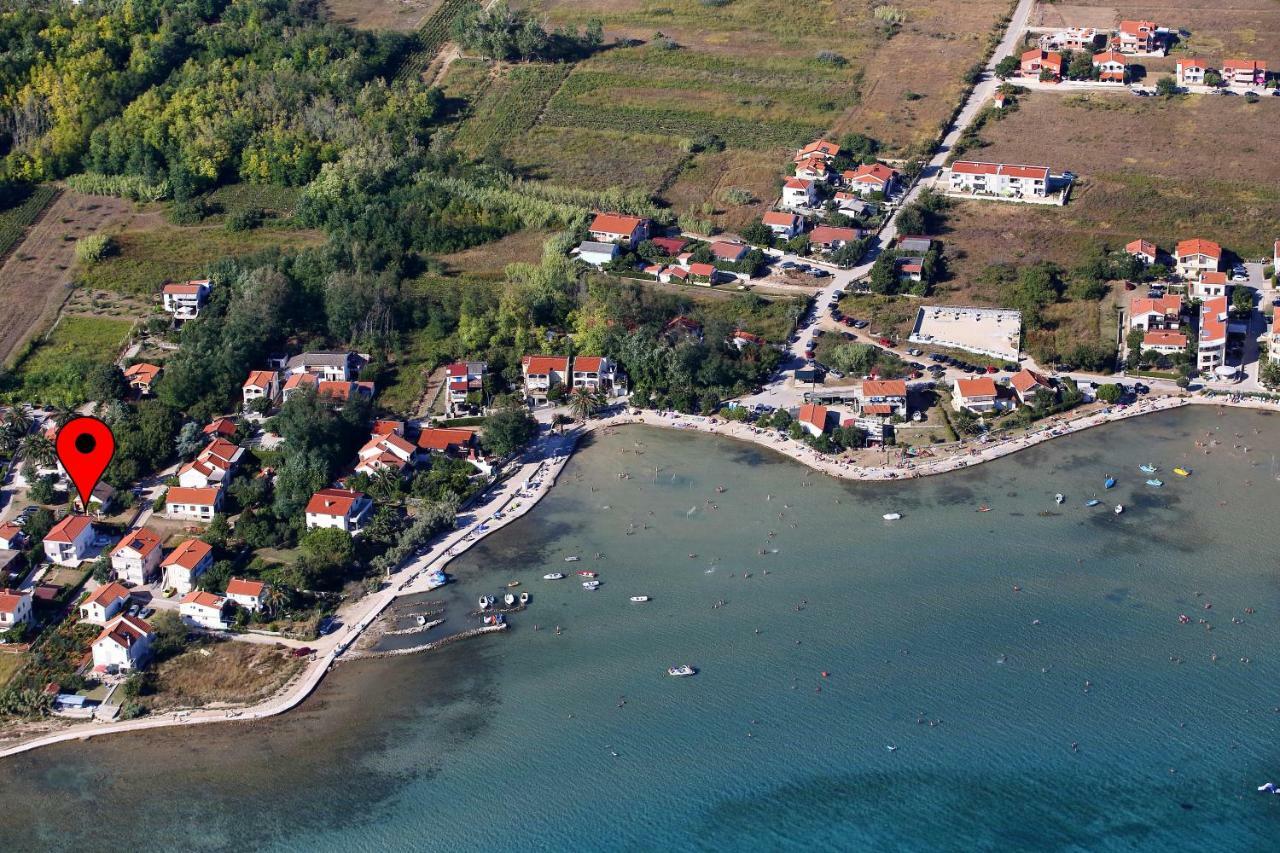 Valadar Apartments Privlaka  Luaran gambar
